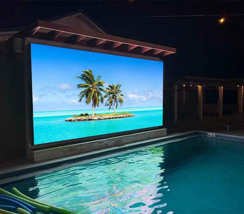 USA-Poolside-Outdoor-P2.5-LED-Display