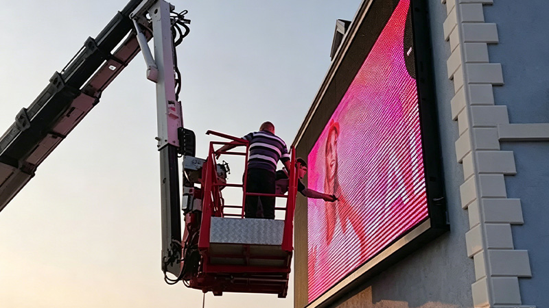 Indoor & Outdoor Fixed Installation